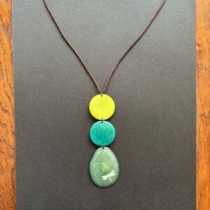 SoHza Handmade Dragonfly Green Tagua Nut Pendant Necklace | Size 30 IN